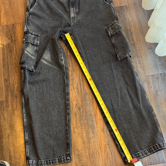 Madewell Black Low-Slung cargo Women's Jeans - Picture 10 of 12